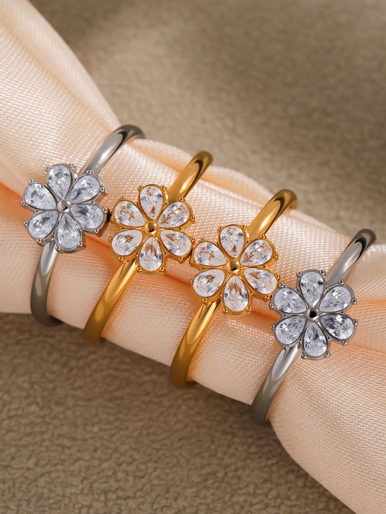 Twinkling Blossom Ring