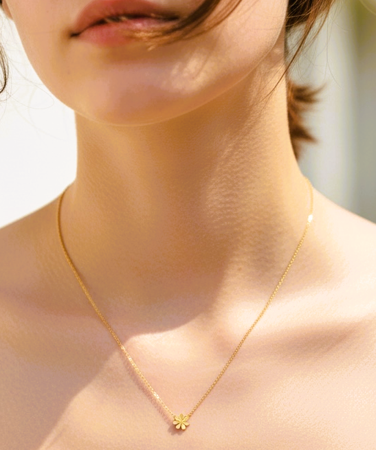 The Daily Daisy Necklace